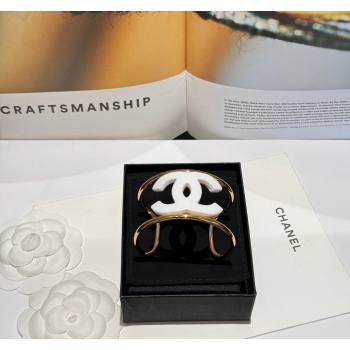 Chanel CC Wide Cuff Bracelet White 2024 ABD158 (YF-240614103)