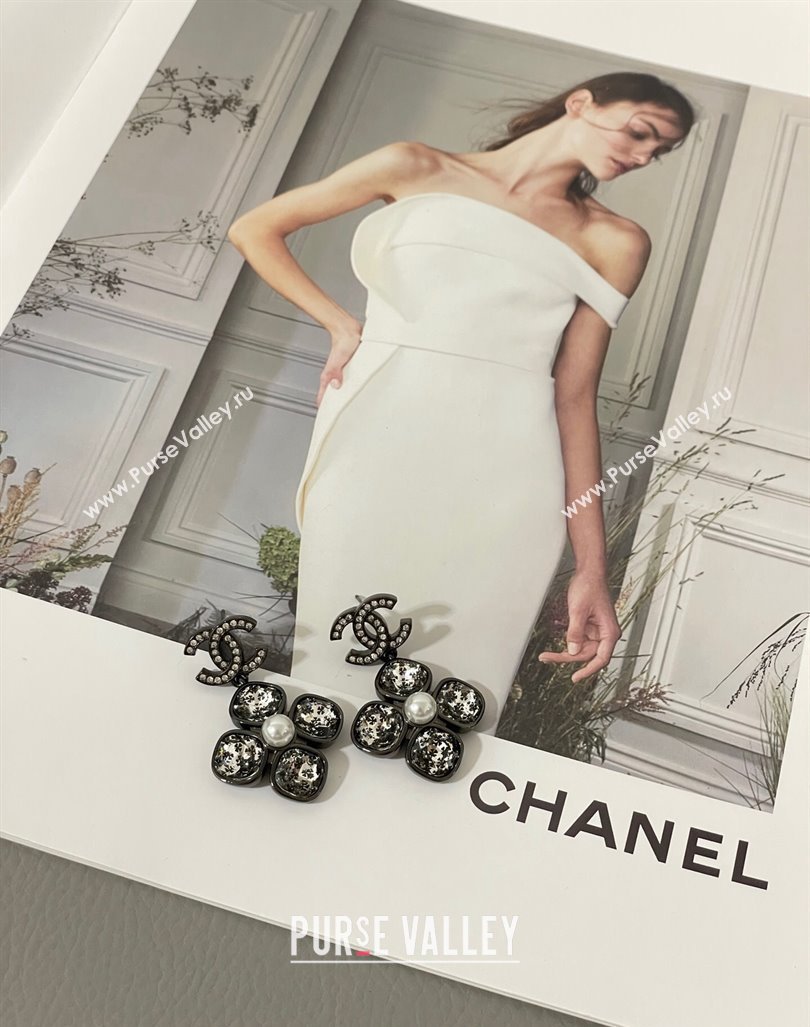 Chanel Strass Short Earrings Black 2024 0614 (YF-240614115)