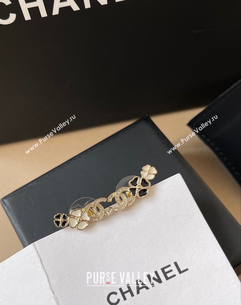 Chanel Bloom Stud Earrings Black/White 2025 0320 (YF-250320017)