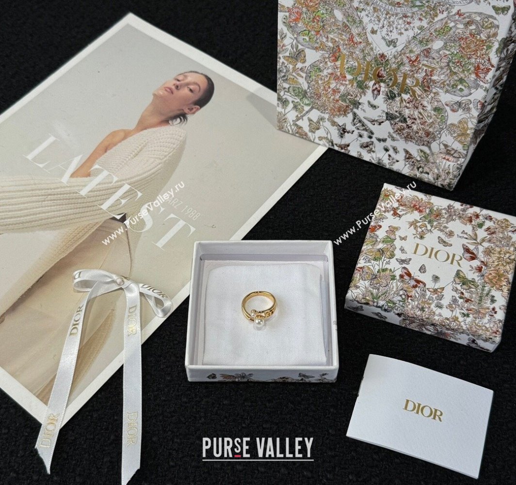 Dior Pearls CD Ring 2025 0319 (YF-250319137)