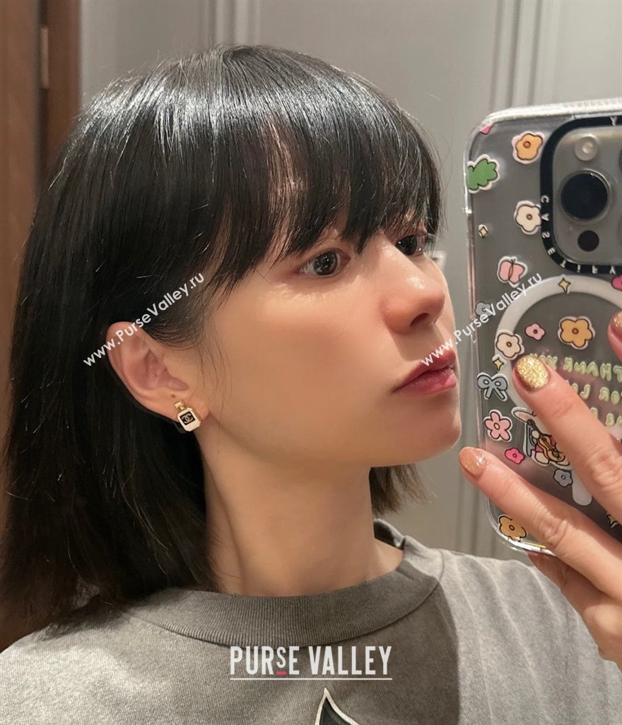 Chanel Bottle Mini Stud Earrings 2025 0320 (YF-250320002)