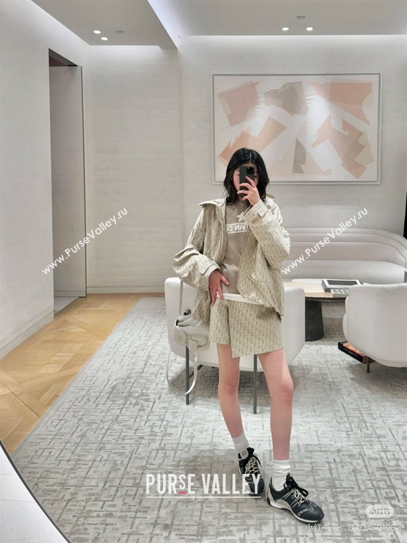 Dior Jacket D040704 Beige 2025 (Q-25040704)