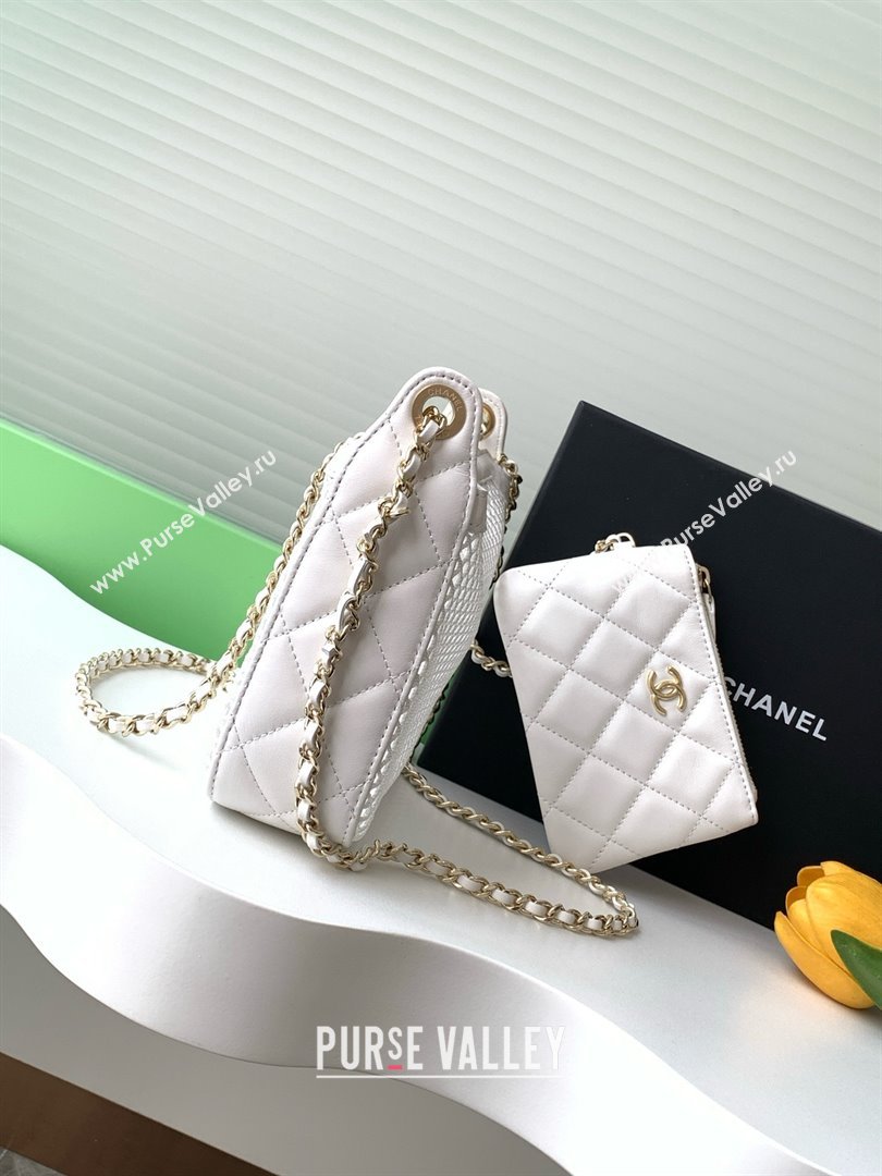 Chanel Mesh Clutch with Chain AP4572 White 2025 (YEZI-25041113)