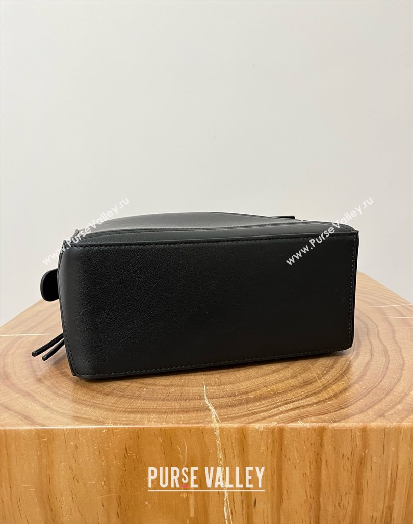 Loewe Small Puzzle Bag in Calfskin 9064 Black 2025 Top (KK-25042402)
