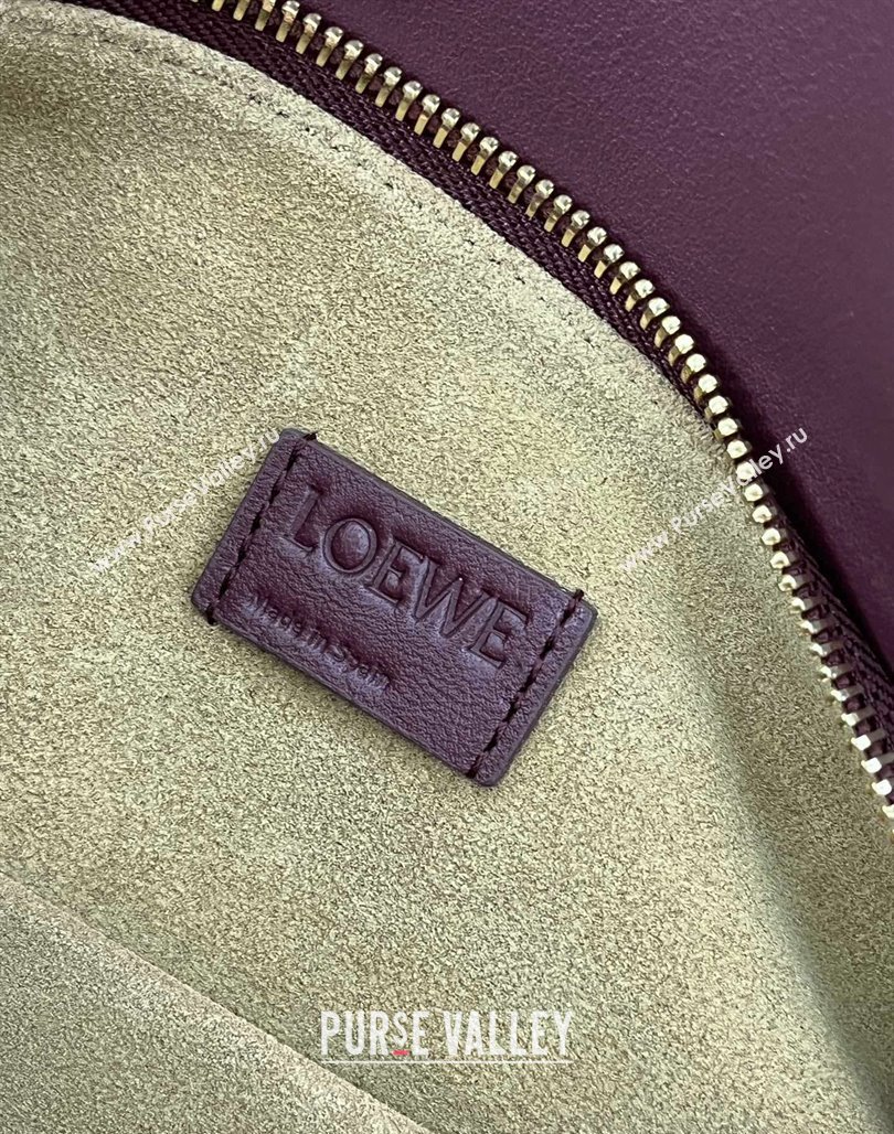 Loewe Small Puzzle Bag in Calfskin 9064 Burgundy 2025 Top (KK-25042404)