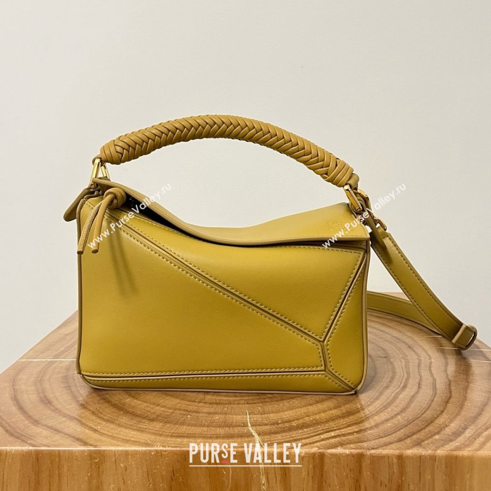 Loewe Small Puzzle Bag in Calfskin 9064 Sahara Yellow 2025 Top (KK-25042405)