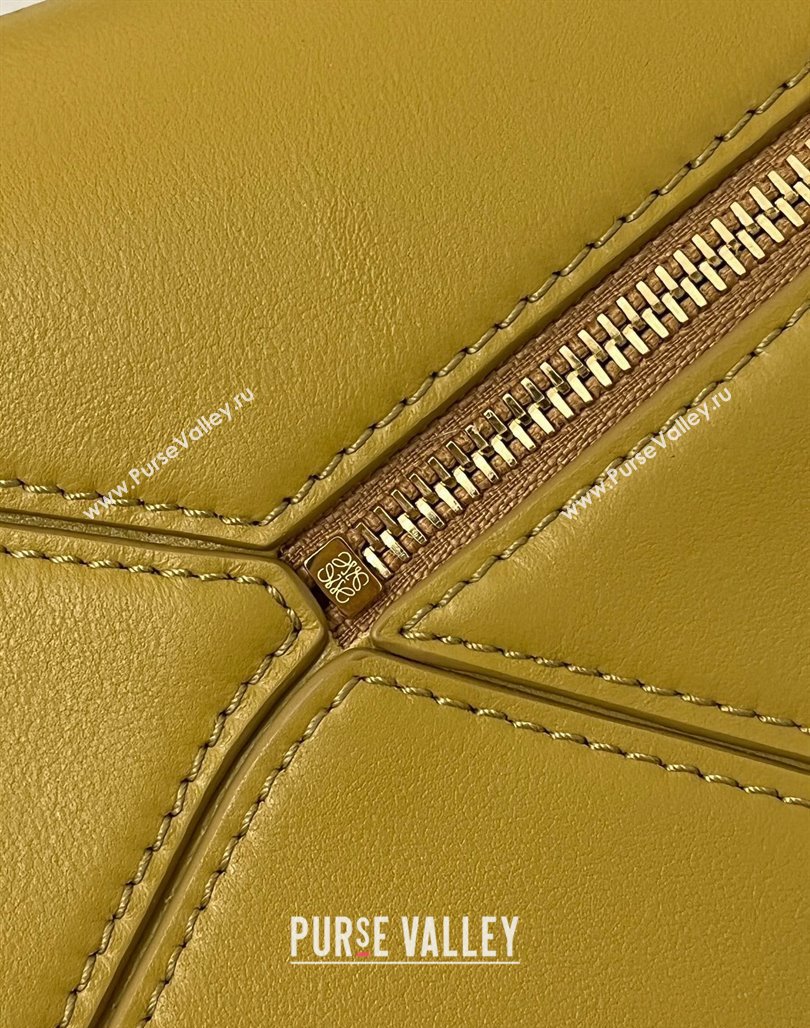 Loewe Small Puzzle Bag in Calfskin 9064 Sahara Yellow 2025 Top (KK-25042405)