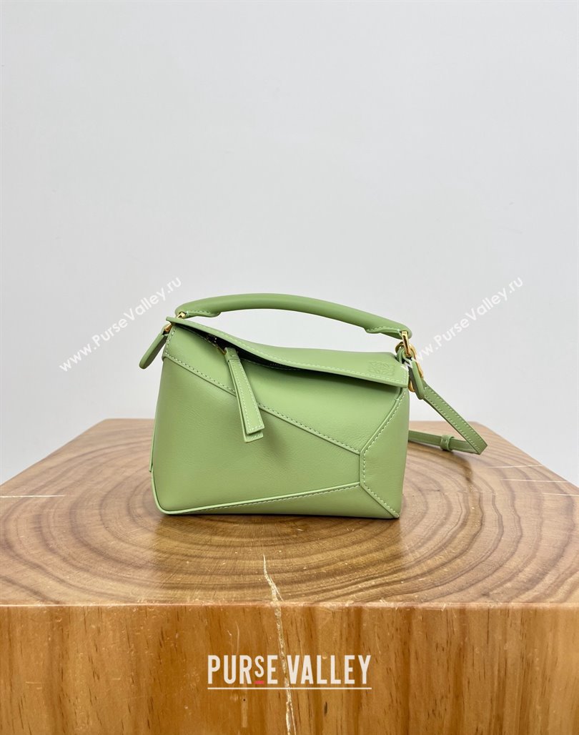 Loewe Mini Puzzle Bag in Classic Calfskin 9310 Light Pear Green 2025 Top (KK-25042407)