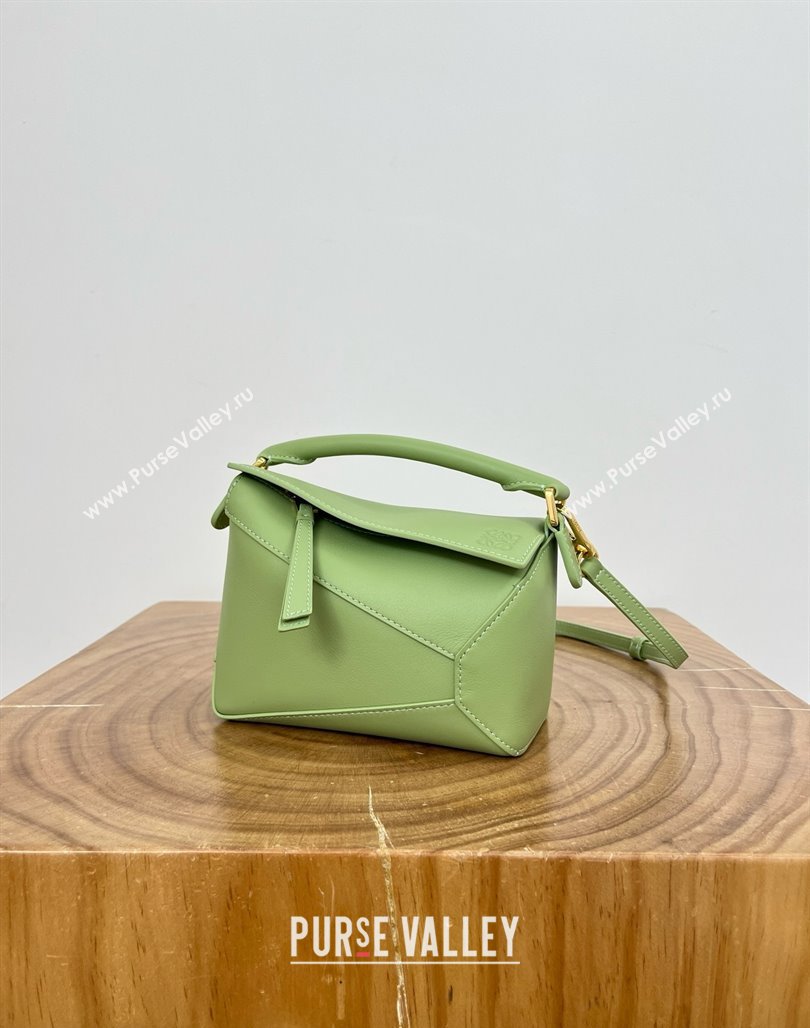 Loewe Mini Puzzle Bag in Classic Calfskin 9310 Light Pear Green 2025 Top (KK-25042407)