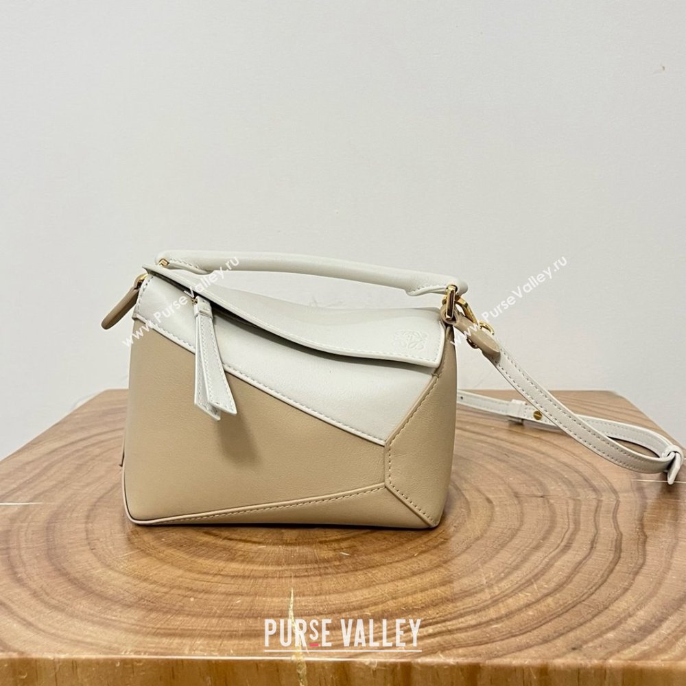 Loewe Mini Puzzle Bag in Classic Calfskin 9310 Beige/White 2025 Top (KK-25042420)