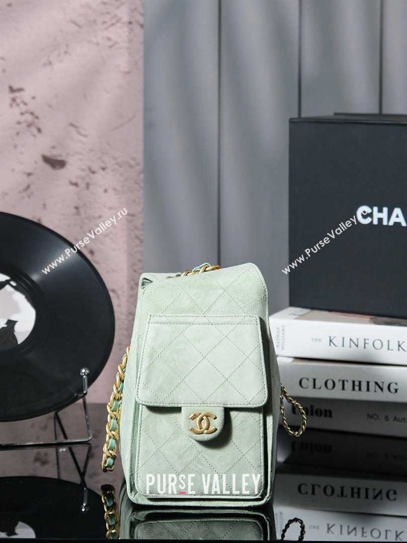Chanel 25 Small Handbag in Suede AS5293 Green Spring-Summer 2025 (YEZI-25050609)