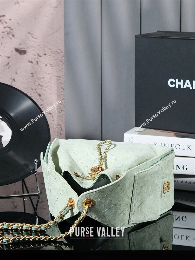Chanel 25 Small Handbag in Suede AS5293 Green Spring-Summer 2025 (YEZI-25050609)