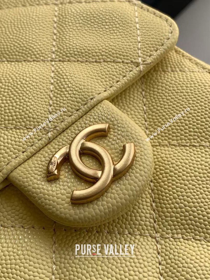Chanel 25 Small Handbag in Grained Calfskin AS5293 Yellow Spring-Summer 2025 (YEZI-25050601)