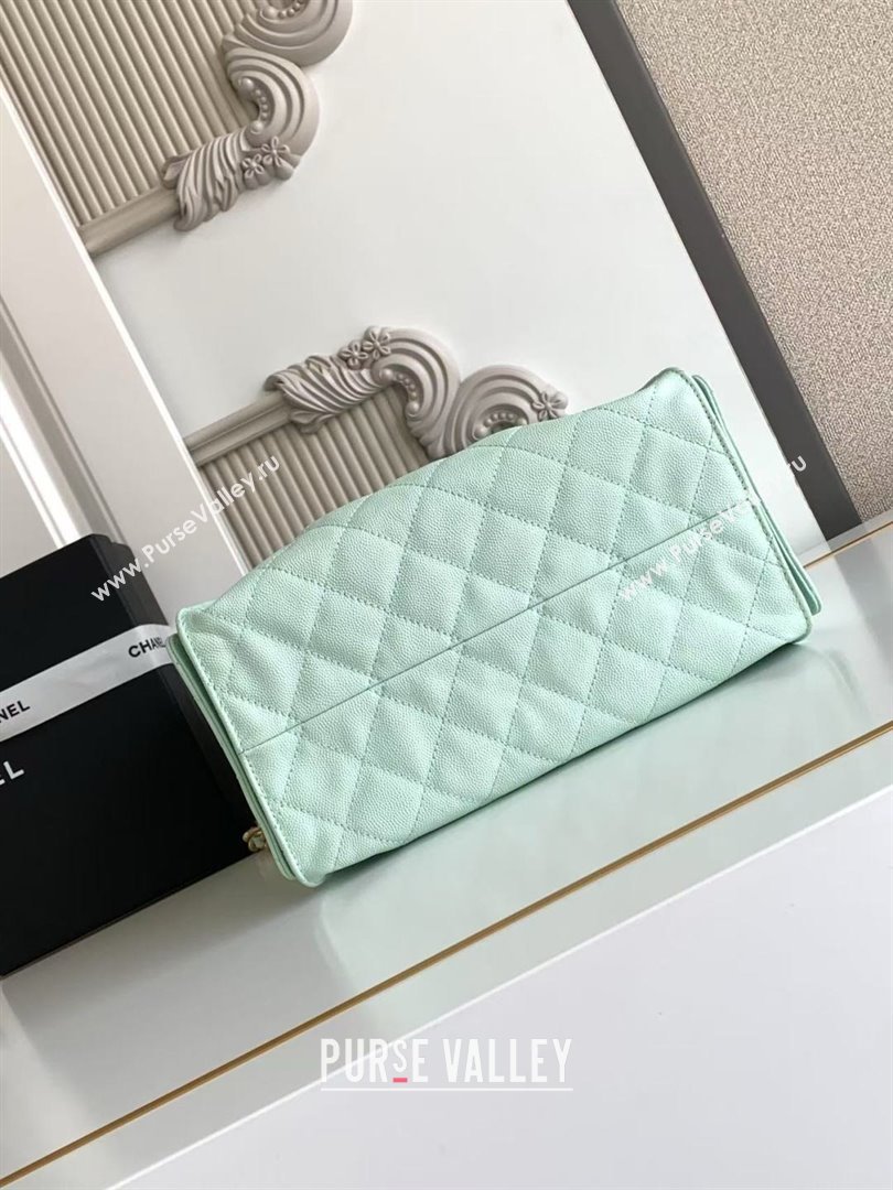 Chanel 25 Small Handbag in Grained Calfskin AS5293 Green Spring-Summer 2025 (YEZI-25050602)