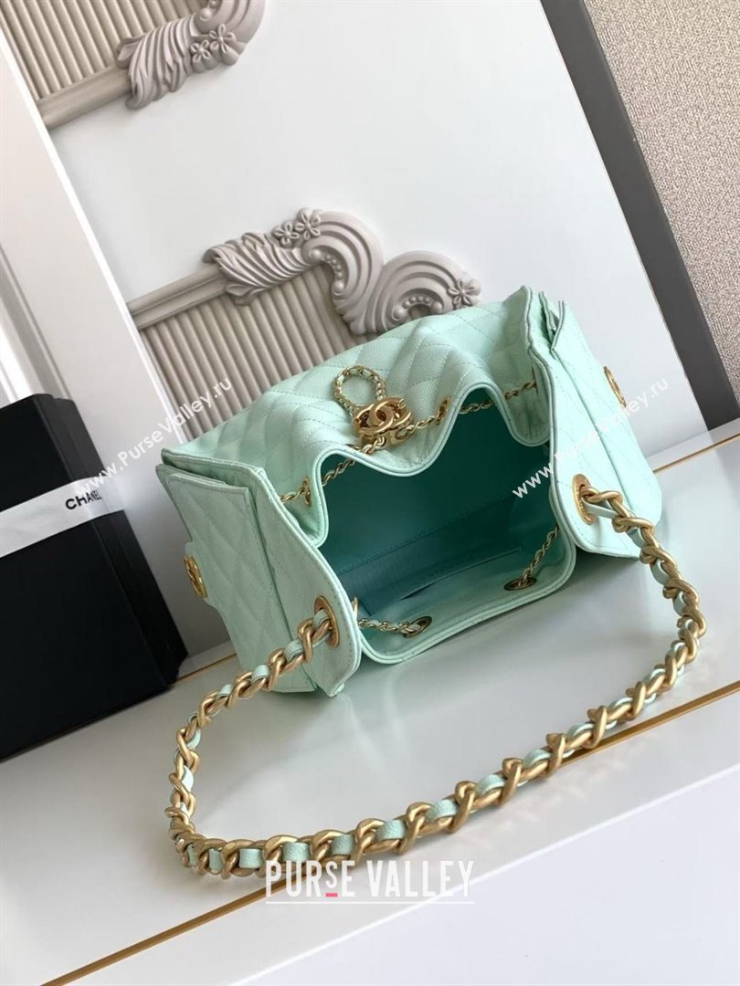 Chanel 25 Small Handbag in Grained Calfskin AS5293 Green Spring-Summer 2025 (YEZI-25050602)