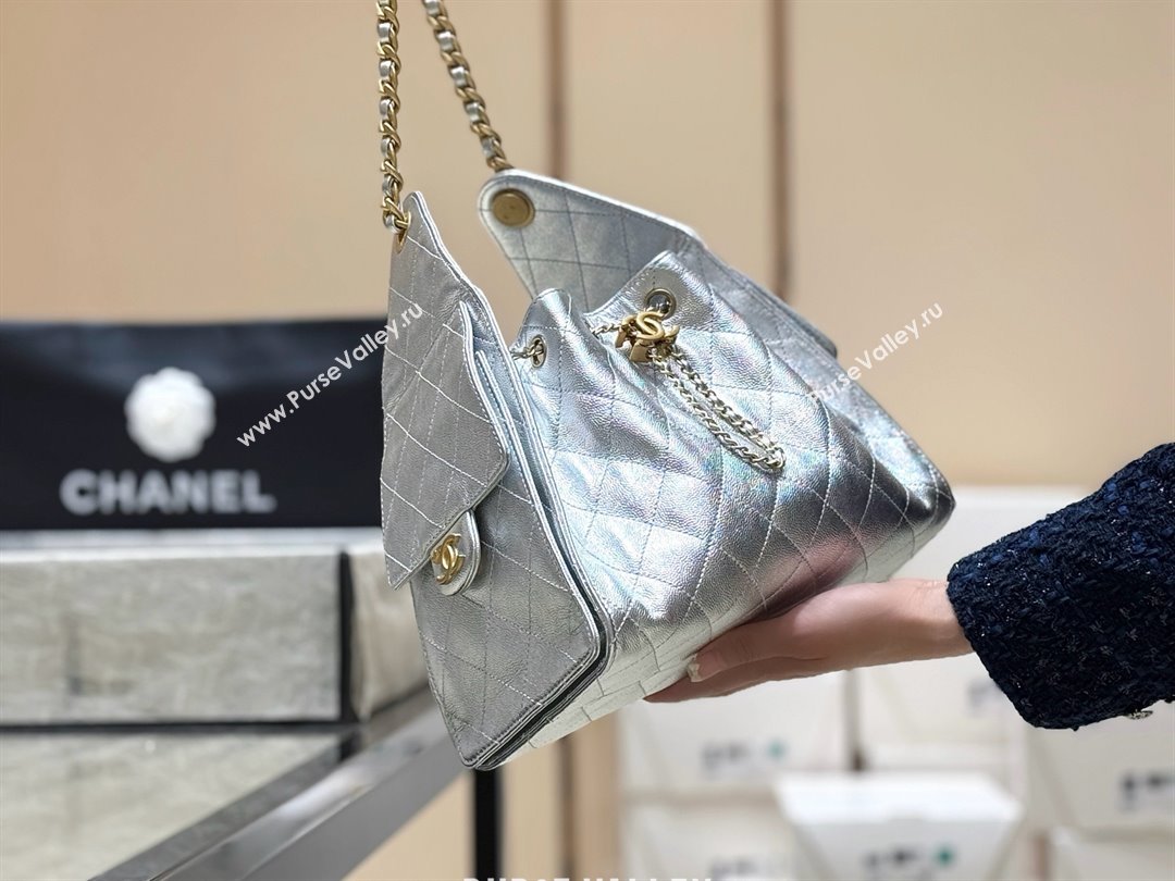 Chanel 25 Small Handbag in Grained Calfskin AS5293 Silver Spring-Summer 2025 Top Quality (SHUNY-25050617)