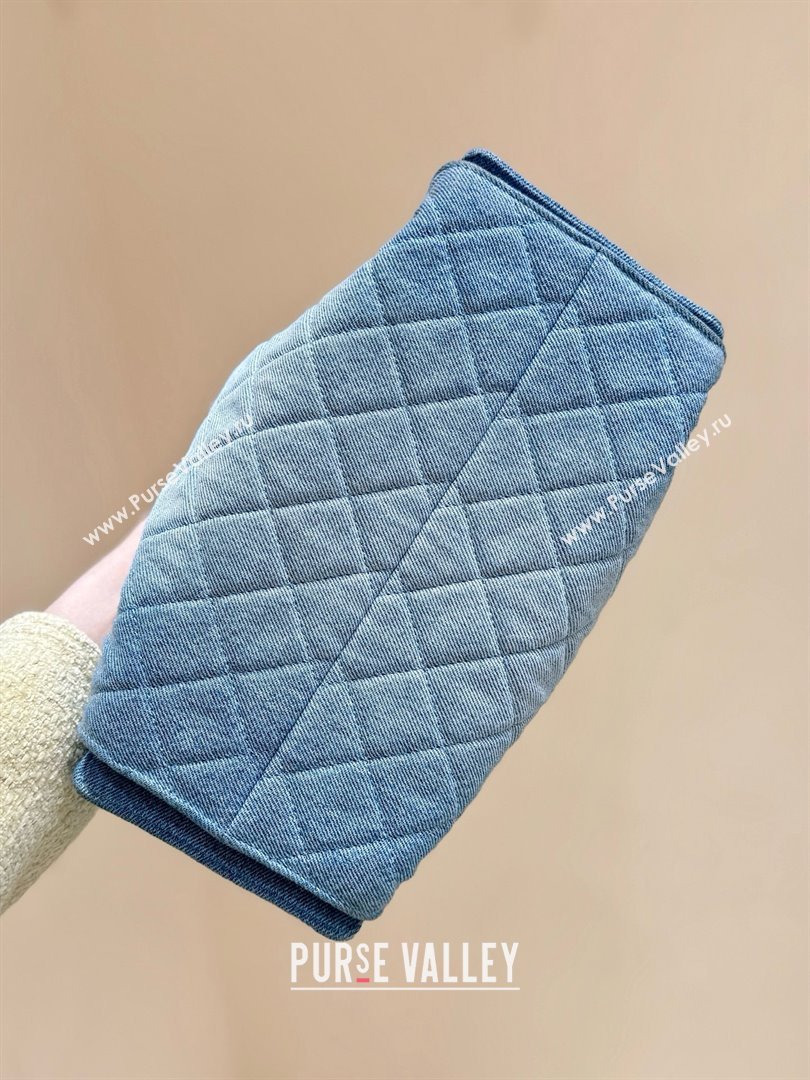 Chanel 25 Small Handbag in Light Blue Denim AS5293 Spring-Summer 2025 Top Quality (SHUNY-25050619)