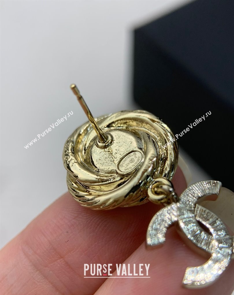 Chanel Strass Round Short Earrings Gold 2025 0509 (YF-250509047)