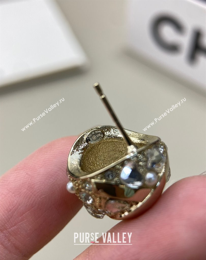 Chanel Stud Round Earrings with Strass and Pealrs 2025 0509 (YF-250509049)
