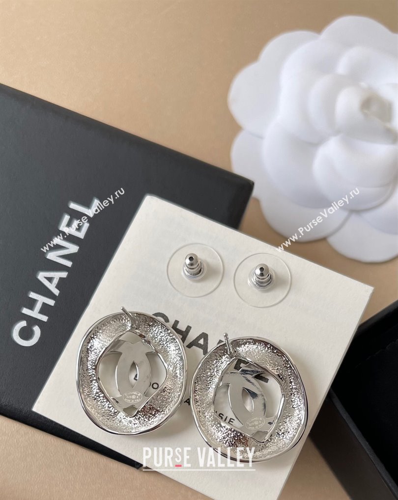 Chanel Strass CC Round Stud Earrings Silver 2025 0509 (YF-250509064)