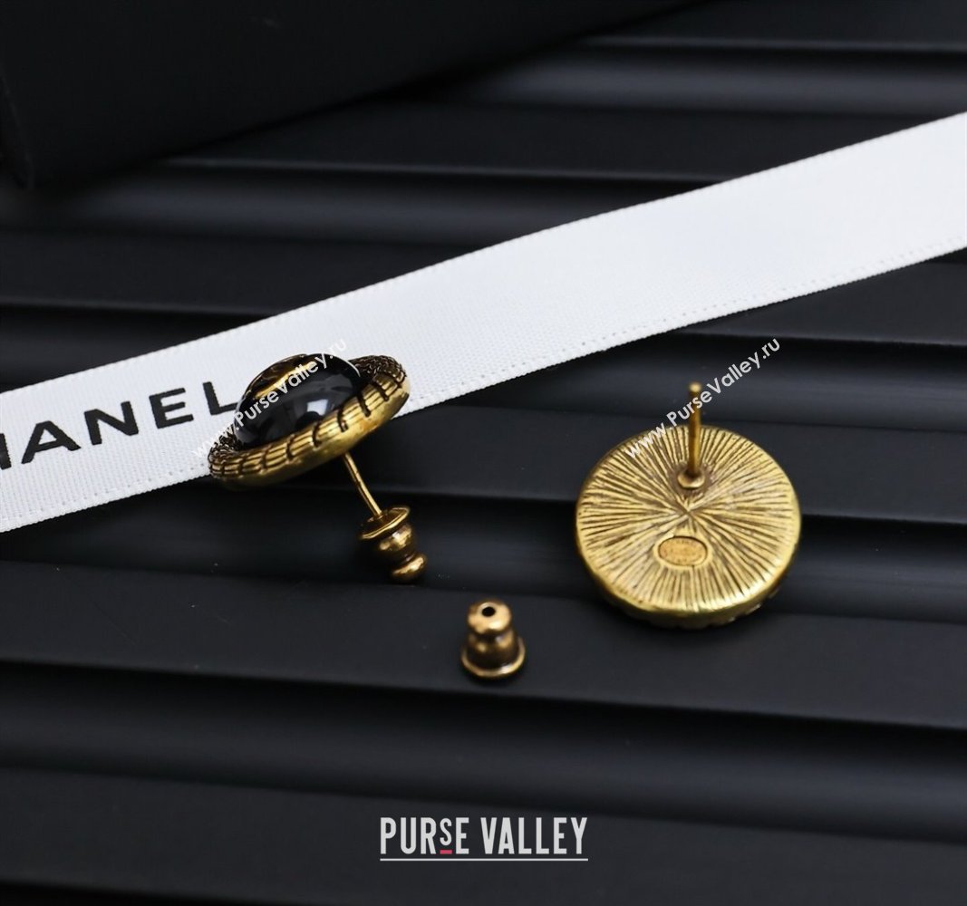 Chanel Aged Round Stud Earrings Black/Gold 2025 0509 (YF-250509066)