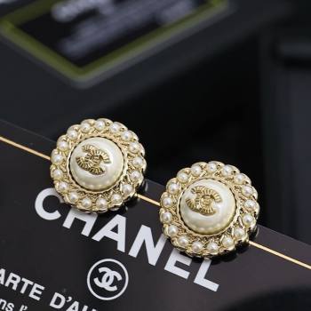 Chanel Pearls Round Stud Earrings White 2025 0509 (YF-250509067)