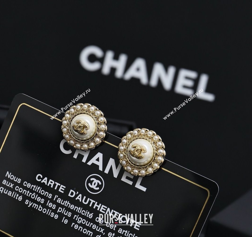 Chanel Pearls Round Stud Earrings White 2025 0509 (YF-250509067)