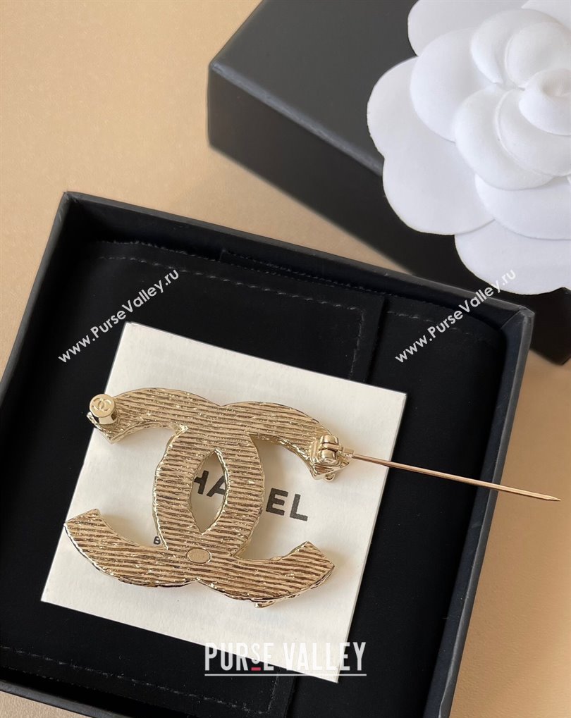Chanel Metal-Tone CC Brooch Silver/Gold 2025 0509 (YF-250509078)