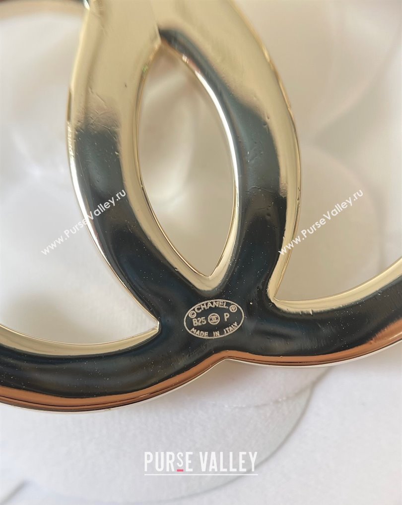 Chanel Strass CC Brooch Gold 2025 0509 (YF-250509080)