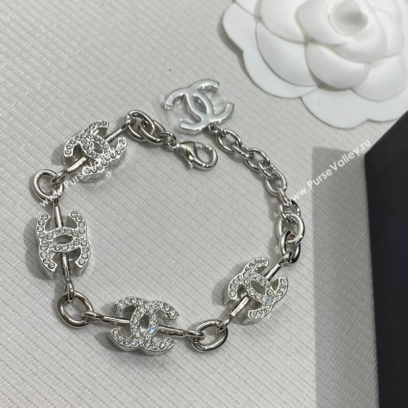 Chanel Chain Bracelet with Strass CC Silver 2025 0509 (YF-250509084)