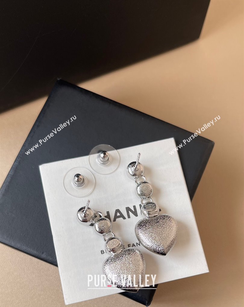 Chanel Strass Heart Earrings Light Pink 2025 0509 (YF-250509087)