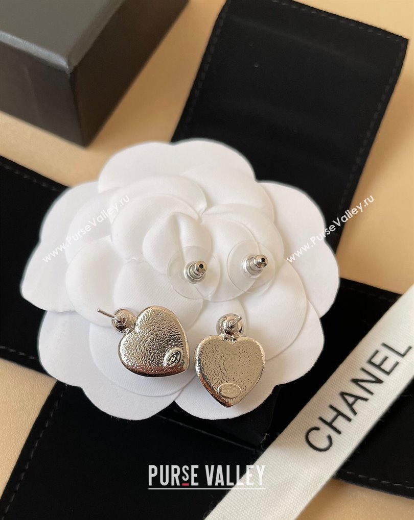 Chanel Heart Short Earrings Light Blue 2025 0509 (YF-250509091)