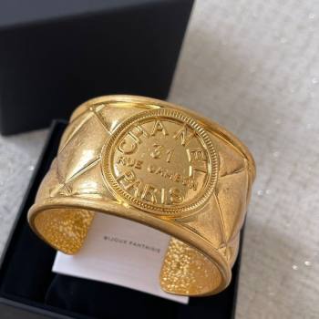Chanel Vintage Cuff Bracelet Gold 2025 0509 (YF-250509094)
