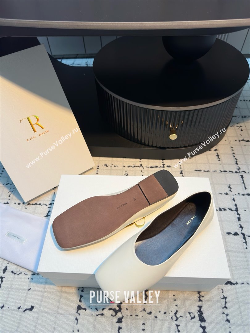 The Row Square Ballet Flats in White Lambskin TR052919 2025 (MGN-25052919)