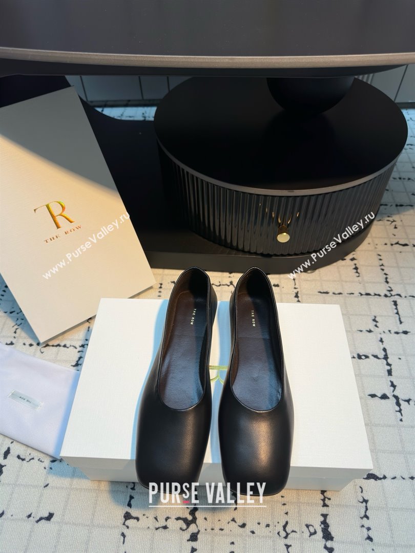 The Row Square Ballet Flats in Black Lambskin TR052923 2025 (MGN-25052923)