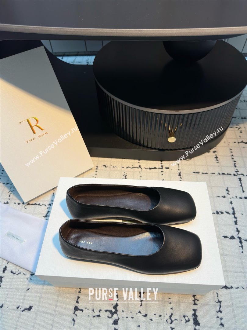 The Row Square Ballet Flats in Black Lambskin TR052923 2025 (MGN-25052923)