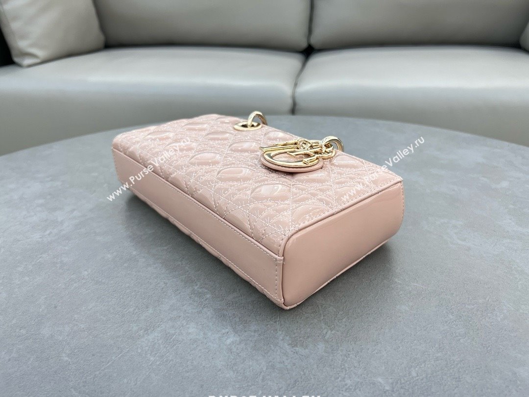 Dior Lady D-Joy Medium Bag in Patent Leather Light Pink 2025 (XXG-25060902)