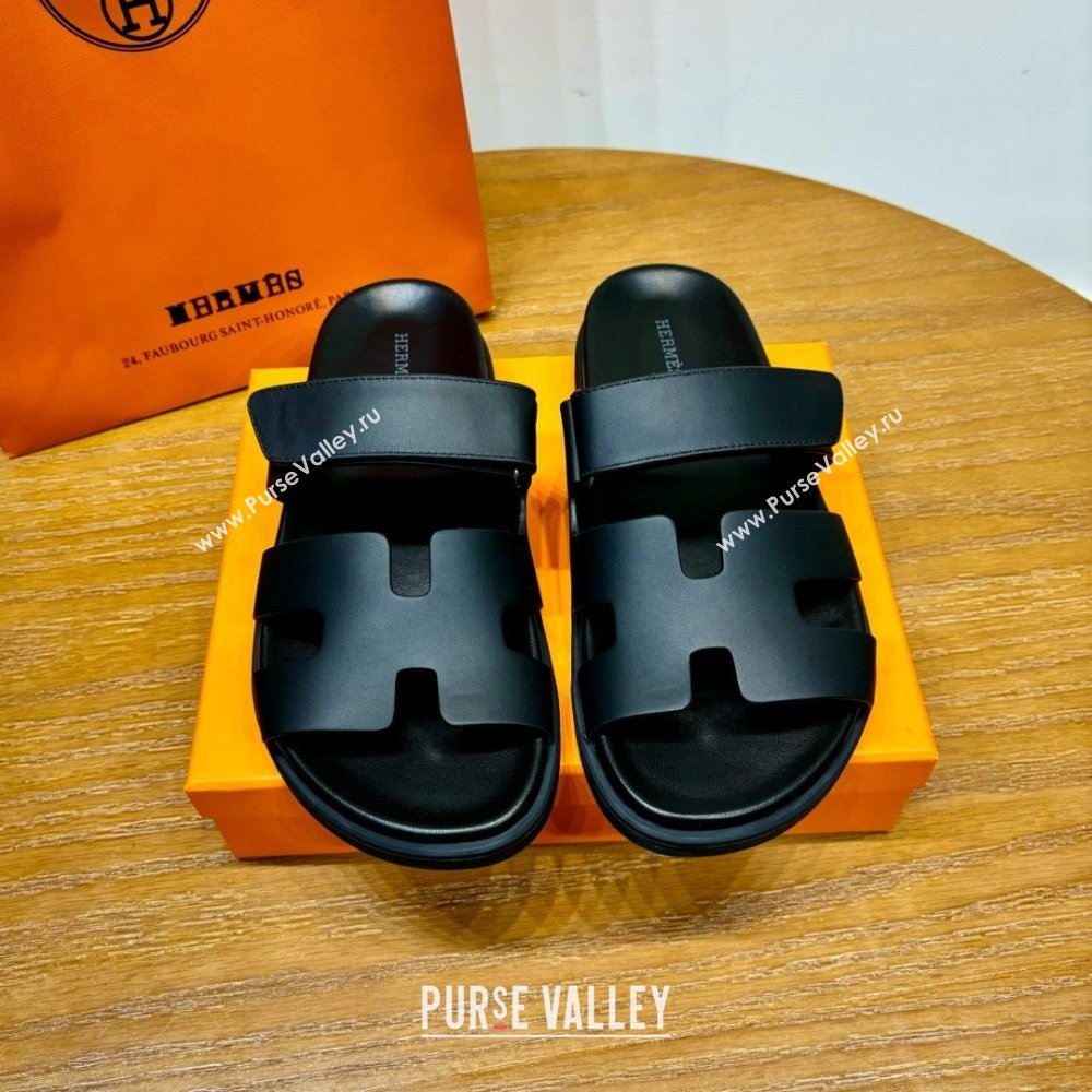 Hermes Chypre Flat Sandals in Togo Calfskin Black 2025（Handmade） (MDU-25061102)