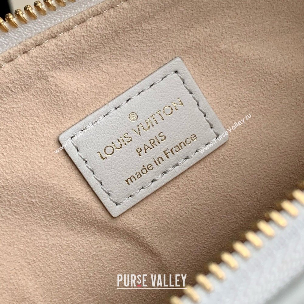 Louis Vuitton Coussin PM Bag in Eden/Bicolor Lamb Leather M14503 2025 (K-25061217)
