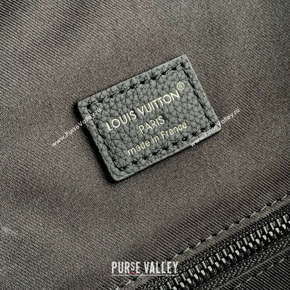 Louis Vuitton Christopher MM in Damoflage Black Canvas M14952 2025 (K-25061302)