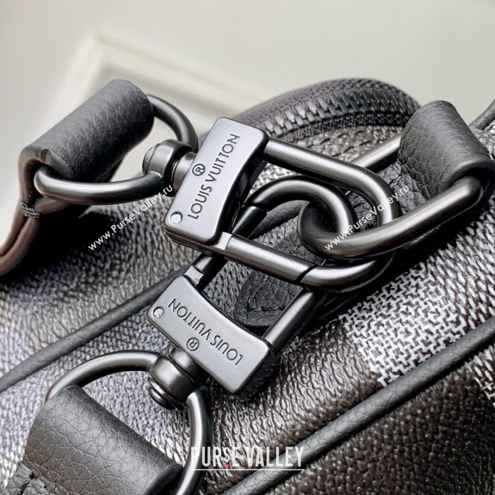 Louis Vuitton Nil Messenger Bag in Damoflage Black Canvas M14988 2025 (K-25061303)