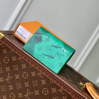 Louis Vuitton Passport Cover in Coloured Monogram Canvas M14875 Green 2025 (K-25061304)