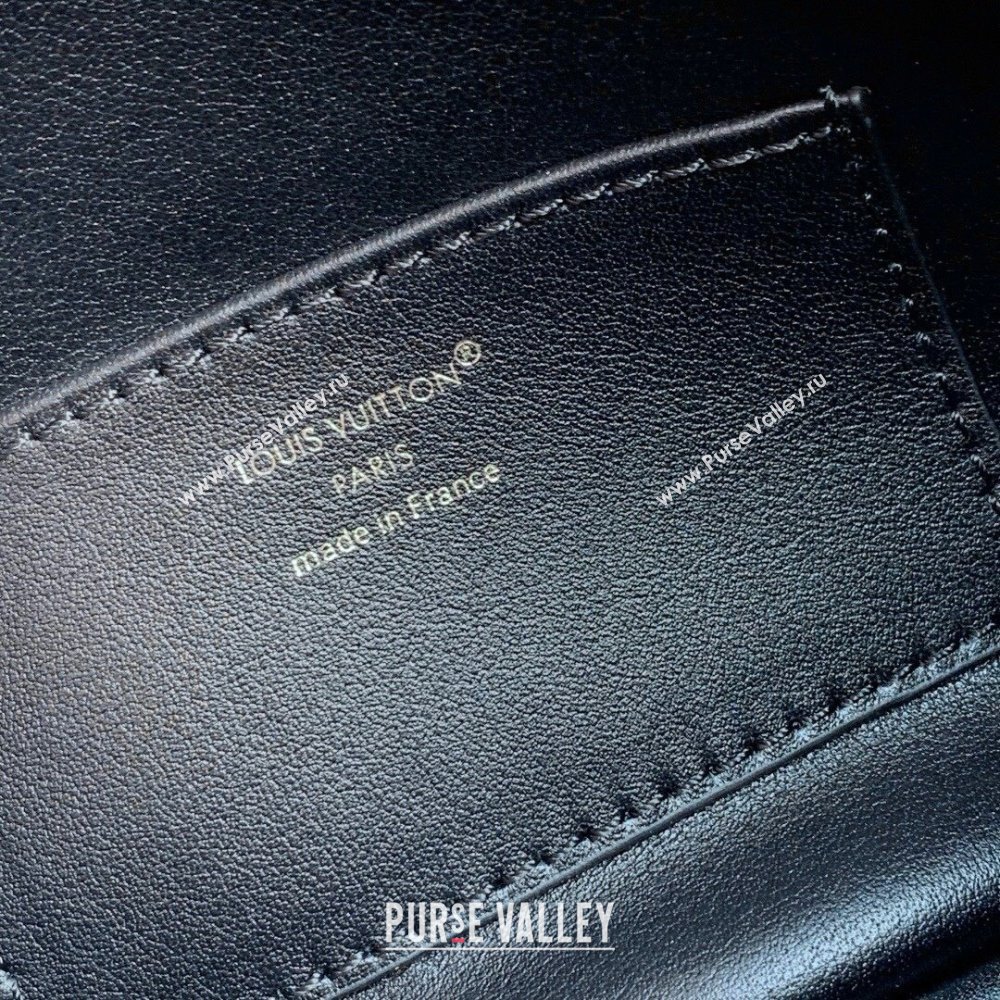 Louis Vuitton Capucines MM Souple Bag in Calf Leather M12924 Black 2025 (K-25061309)