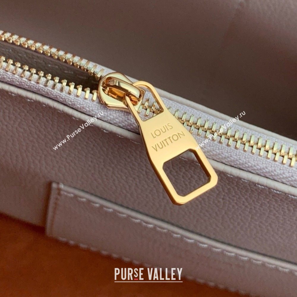 Louis Vuitton Capucines MM Souple Bag in Calf Leather M12929 Beige 2025 (K-25061311)