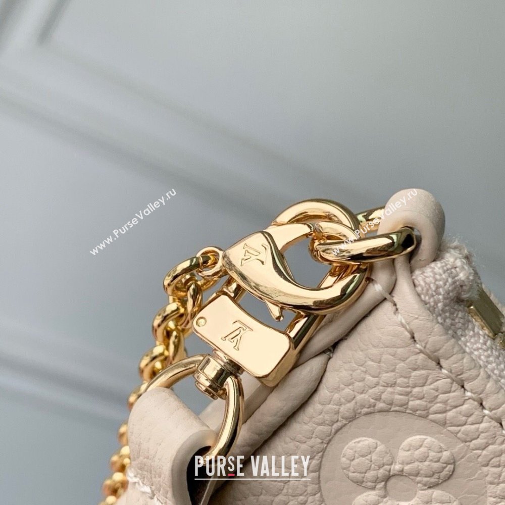 Louis Vuitton Easy Pouch Bag in Sand Embossed Grained Cowhide Leather M14421 2025 (K-24061808)