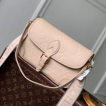 Louis Vuitton Diane Bag in Sand Grained Cowhide Leather M13231 2025 (K-25061807)