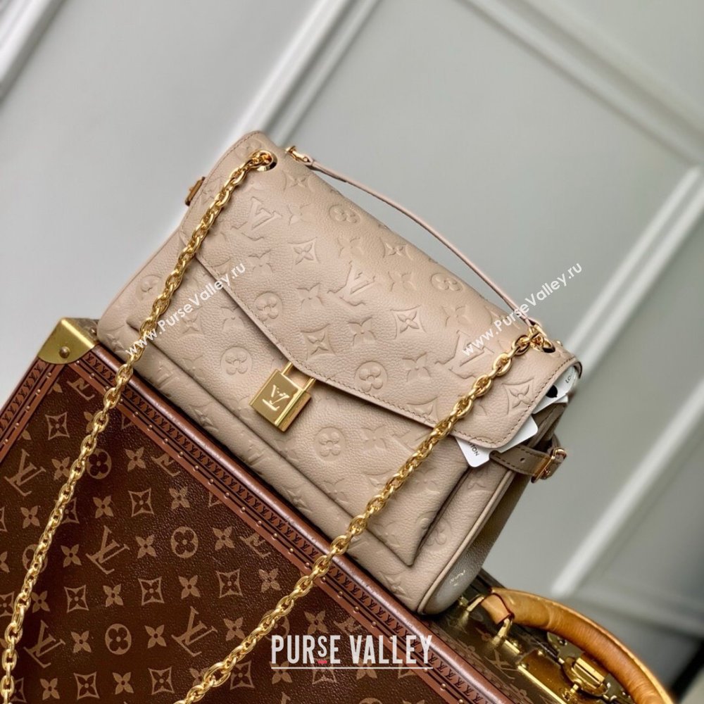 Louis Vuitton Anytime Flap Bag in Cowhide Leather M14973 Tourterelle Gray 2025 (K-25061702)