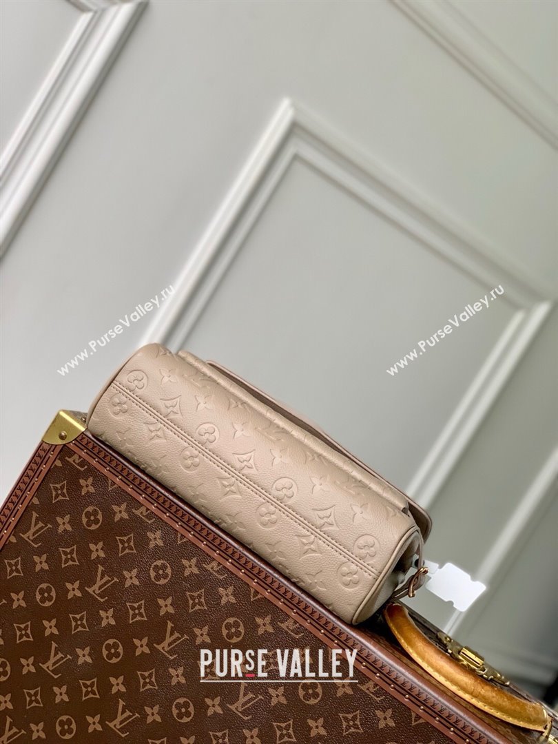 Louis Vuitton Anytime Flap Bag in Cowhide Leather M14973 Tourterelle Gray 2025 (K-25061702)