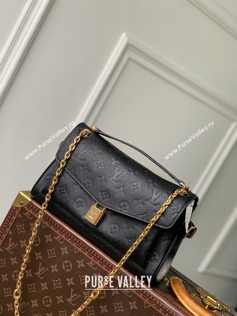 Louis Vuitton Anytime Flap Bag in Black Cowhide Leather M14604 2025 (K-25061701)