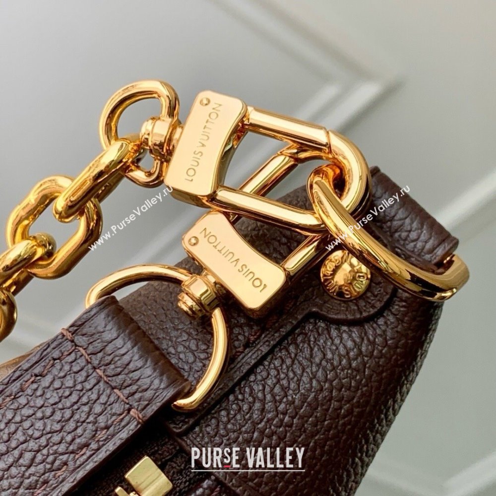 Louis Vuitton Loop Hobo Bag in Lambskin Leather M14042 Chocolate 2025 (K-25061613)
